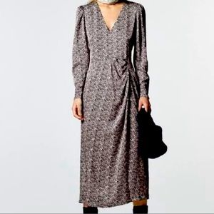 NWT Zara Tami Dress. Size small. Never worn.